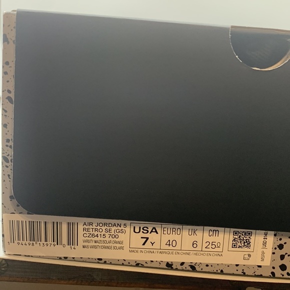 NIB Jordan 5 “What The” Size 7Y Brand New - Picture 6 of 7